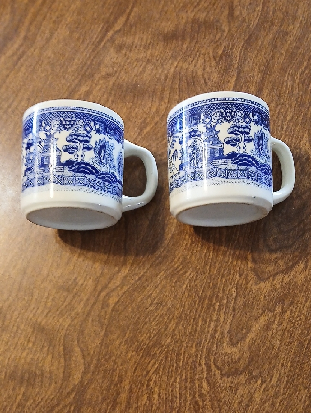 Blue Willow Porcelain USA Singed Coffee Mugs - Set of 2